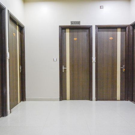 Capital O Moments Inn Amritsar Exterior photo